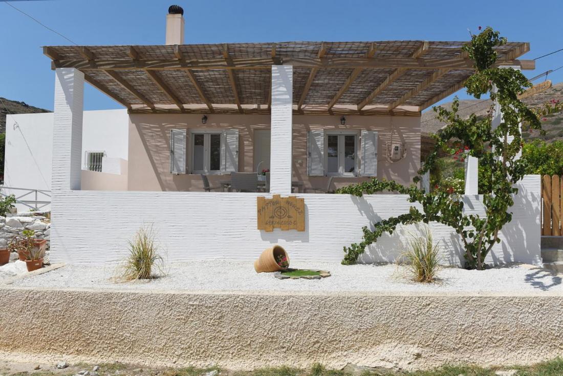 Pappou Villa Kini Luaran gambar