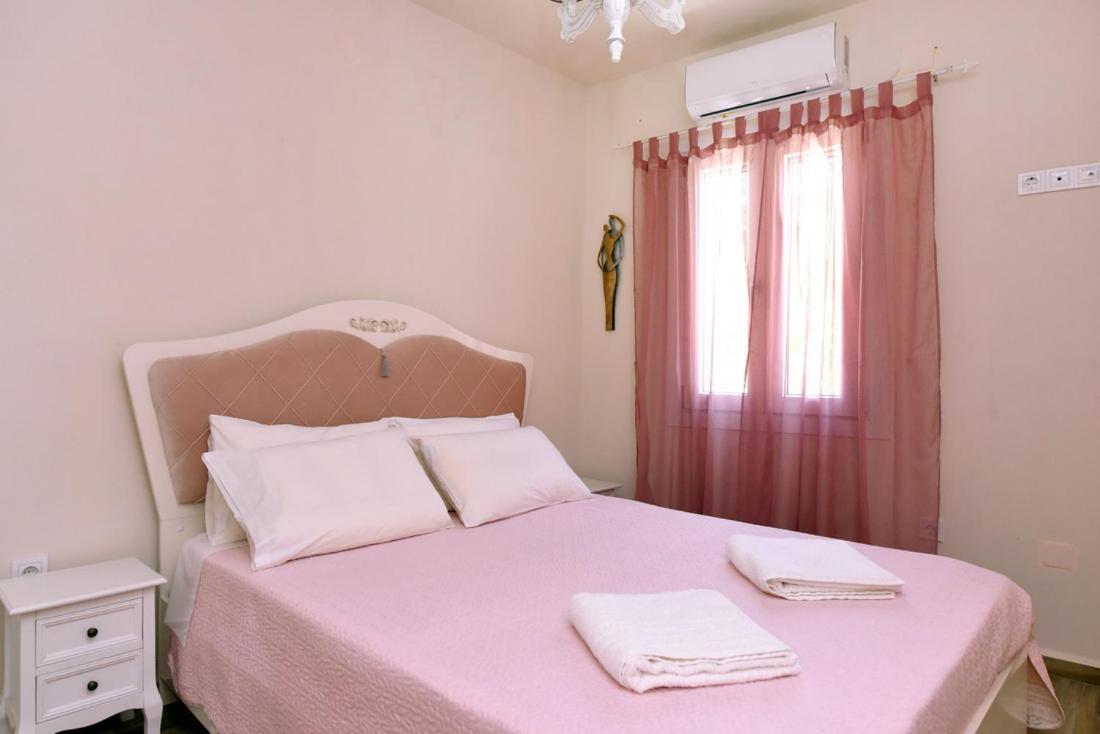 Pappou Villa Kini Luaran gambar